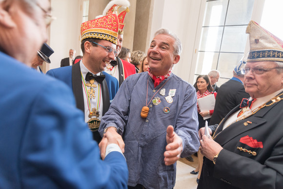 Fastnacht Empfang für die Karnevals- und Fastnachtsvereine Innenminister Thomas Strobl (M.) beim Empfang für die Karnevals- und Fastnachtsvereine des Landes (Foto: Staatsministerium Baden-Württemberg)