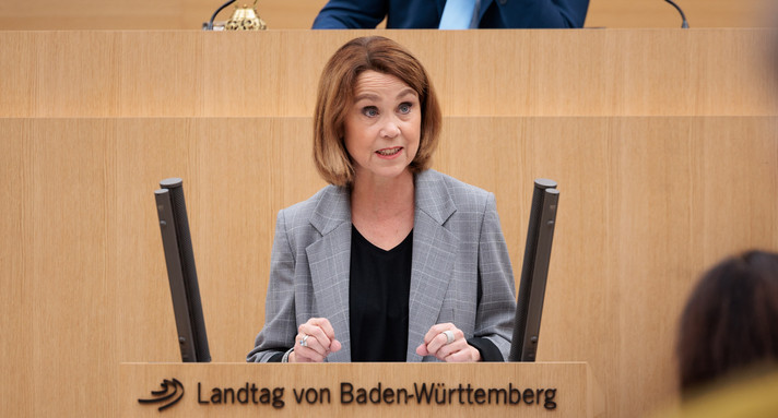 Rede im Landtag am 10. April 2025 Rede der Ministerin zur Wissenschaftsfreiheit Ministerin für Wissenschaft, Forschung und Kunst Baden-Württemberg Petra Olschowski