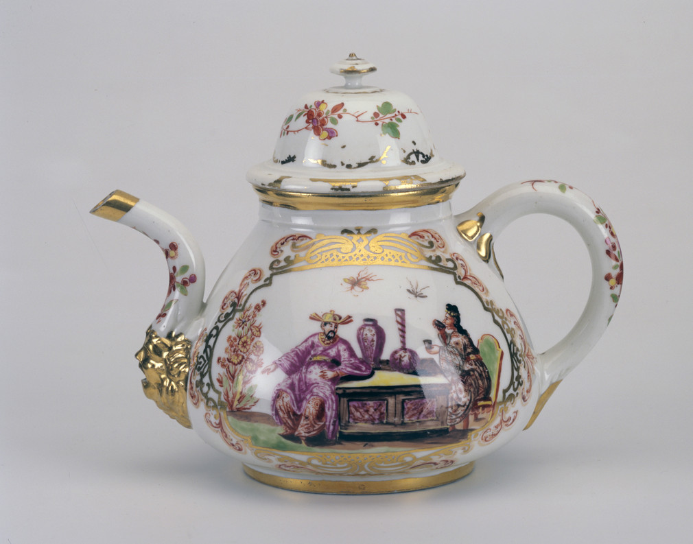Teekanne, Porzellanmanufaktur Meißen, (Porzellanmaler: Höroldt, Johann Gregorius)