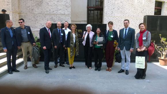 Kunst und Kultur Staatssekretärin besucht Indien Staatssekretärin besucht IIT Madras