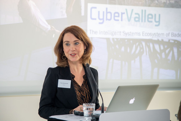 Konferenz Grenzüberschreitende Zusammenarbeit mit der Région Grand Est Staatssekretärin Petra Olschowski im Cyber Valley in Tübingen (Bild: Staatsministerium Baden-Württemberg)