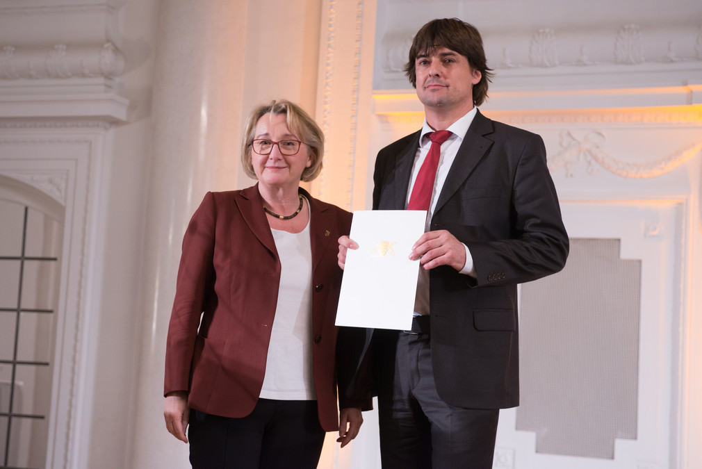 Ministerin Theresia Bauer und Prof. Dr.-Ing. Andreas Griesinger, Foto: MWK/Rainer Möller