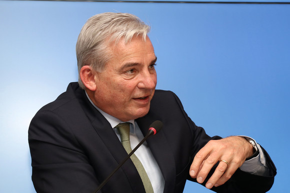 Pressekonferenz Feuerwehren leisten wichtigen Beitrag zur Sicherheit Innenminister Thomas Strobl