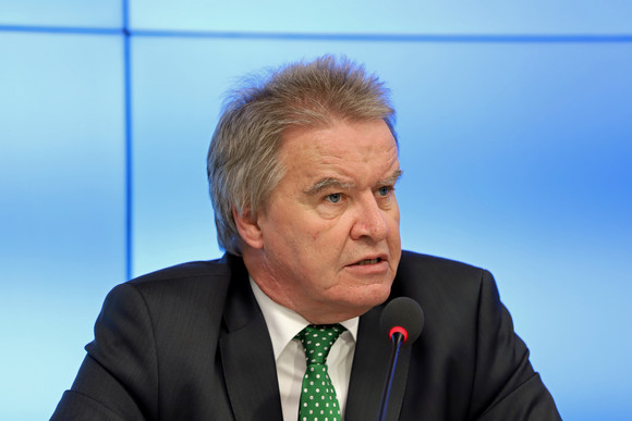 Pressekonferenz Bilanz des Aktionsprogramms Jagst Umweltminister Franz Untersteller (Bild: Staatsministerium Baden-Württemberg)