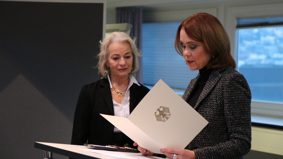 Ministerin Petra Olschowski und Susanne Heydenreich