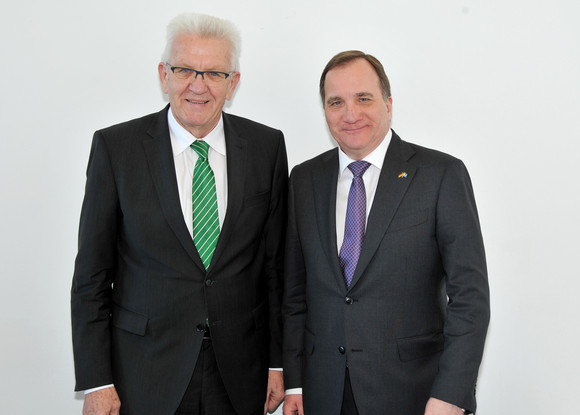 Wirtschaft Kretschmann besucht Hannover Messe Ministerpräsident Winfried Kretschmann (l.) und schwedischer Ministerpräsident Stefan Löfven (r.) (Bild: Staatsministerium Baden-Württemberg)