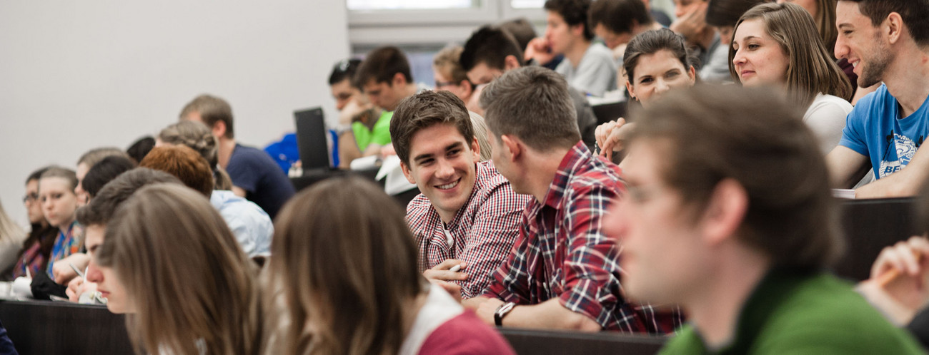 Studenten im Lehrsaal