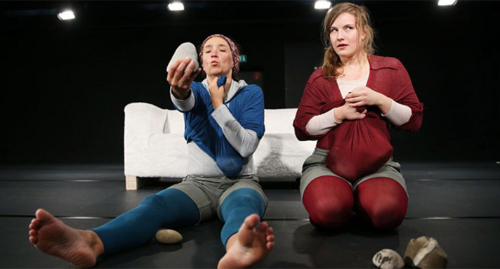 "Ich will"- Kinder- und Jugendtheater JES mit Prisca Maier und Elisabeth Jacob, Foto: Tobias Metz