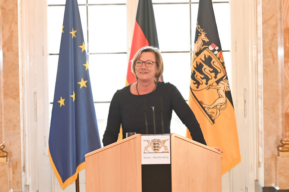 Sport Unterzeichnung des Solidarpakts Sport IV Finanzministerin Edith Sitzmann bei ihrer Ansprache anlässlich der Unterzeichnung des Solidarpakts Sport IV