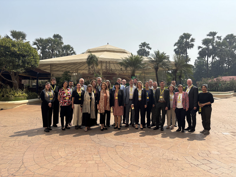 Gruppenbild Ministerin Petra Olschowski in Indien