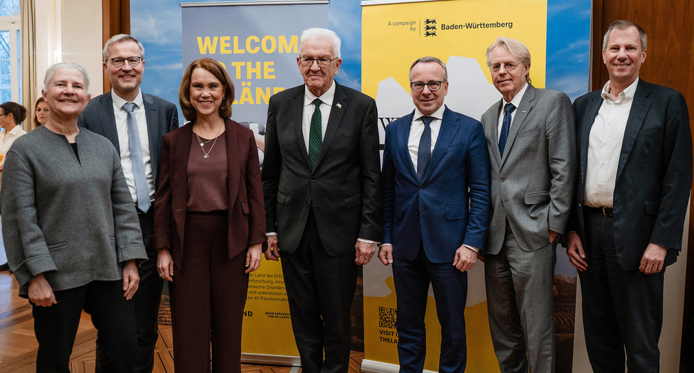 KI-Spitzenforschung Gründungsvereinbarung für Graduiertenzentrum connAIx unterzeichnet