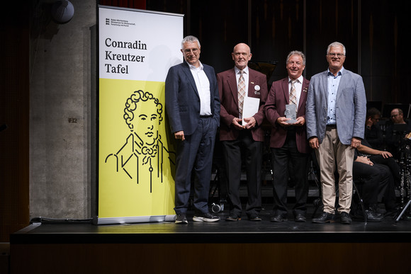 Kunst und Kultur 14 Amateurmusik-Vereine mit Conradin-Kreutzer-Tafel geehrt Gesangverein Concordia 1875 Reichenbach e.V.