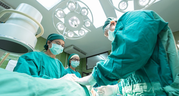 Symbolbild einer Operation in einem Krankenhaus