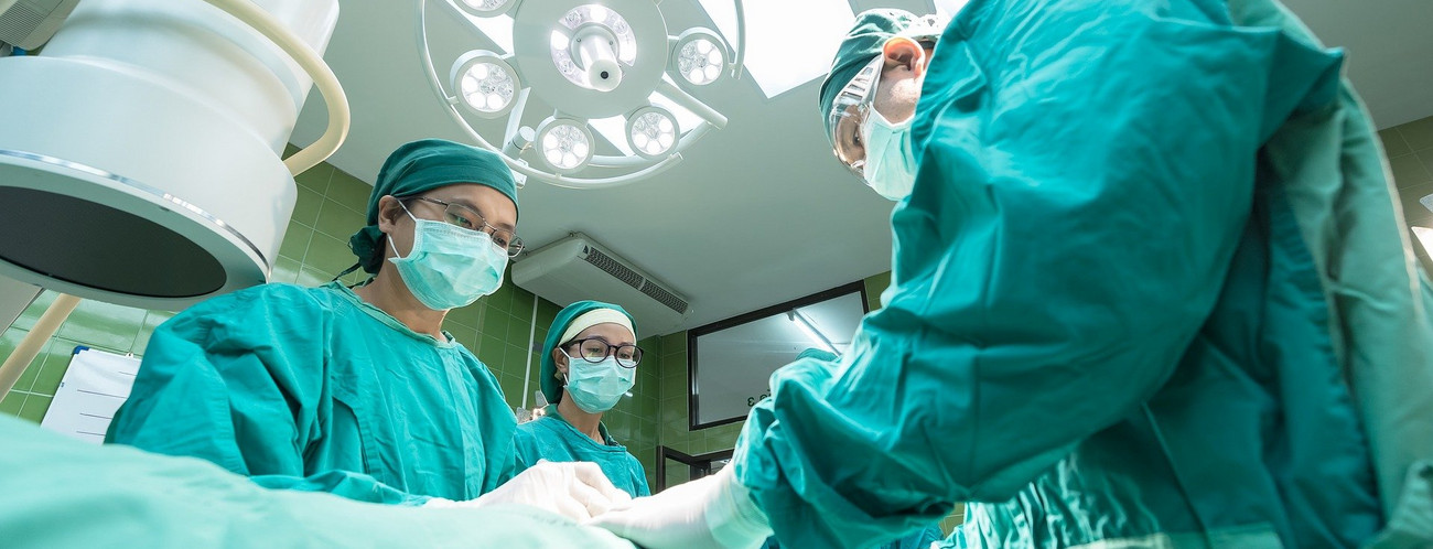 Symbolbild einer Operation in einem Krankenhaus