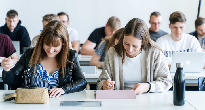 Studenten bei der Vorlesung