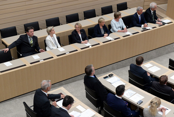 Landesregierung Wahl des Ministerpräsidenten und Vereidigung der neuen Landesregierung Foto: Landtagspressestelle/Andreas Kaier