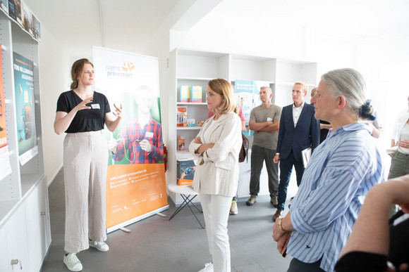 Petra Olschowski an der Universität Tübingen