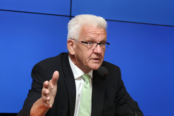 Pressekonferenz Solaroffensive und Gartenschauen Ministerpräsident Winfried Kretschmann