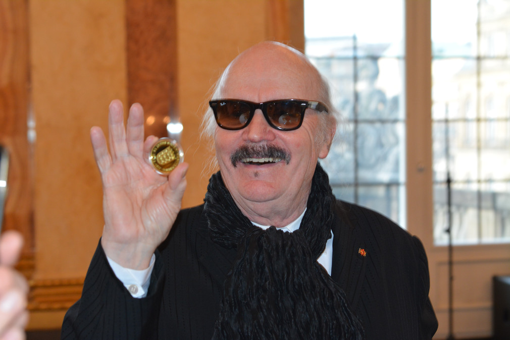 Wolfgang Dauner mit der Staufermedaille in Gold, Foto: MWK