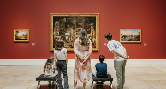 Besucher in der Staatsgalerie Stuttgart